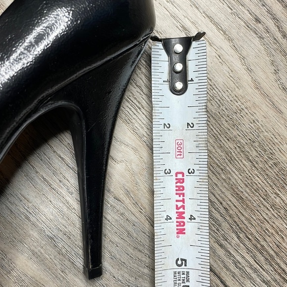 City Streets Women’s Black Open Toe Platform Heel, size 8 - Picture 8 of 9